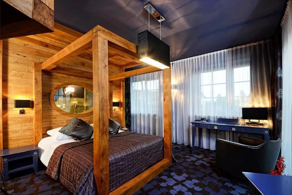 Hotel Zubrowka Spa & Wellness Bialowieza Bagian luar foto