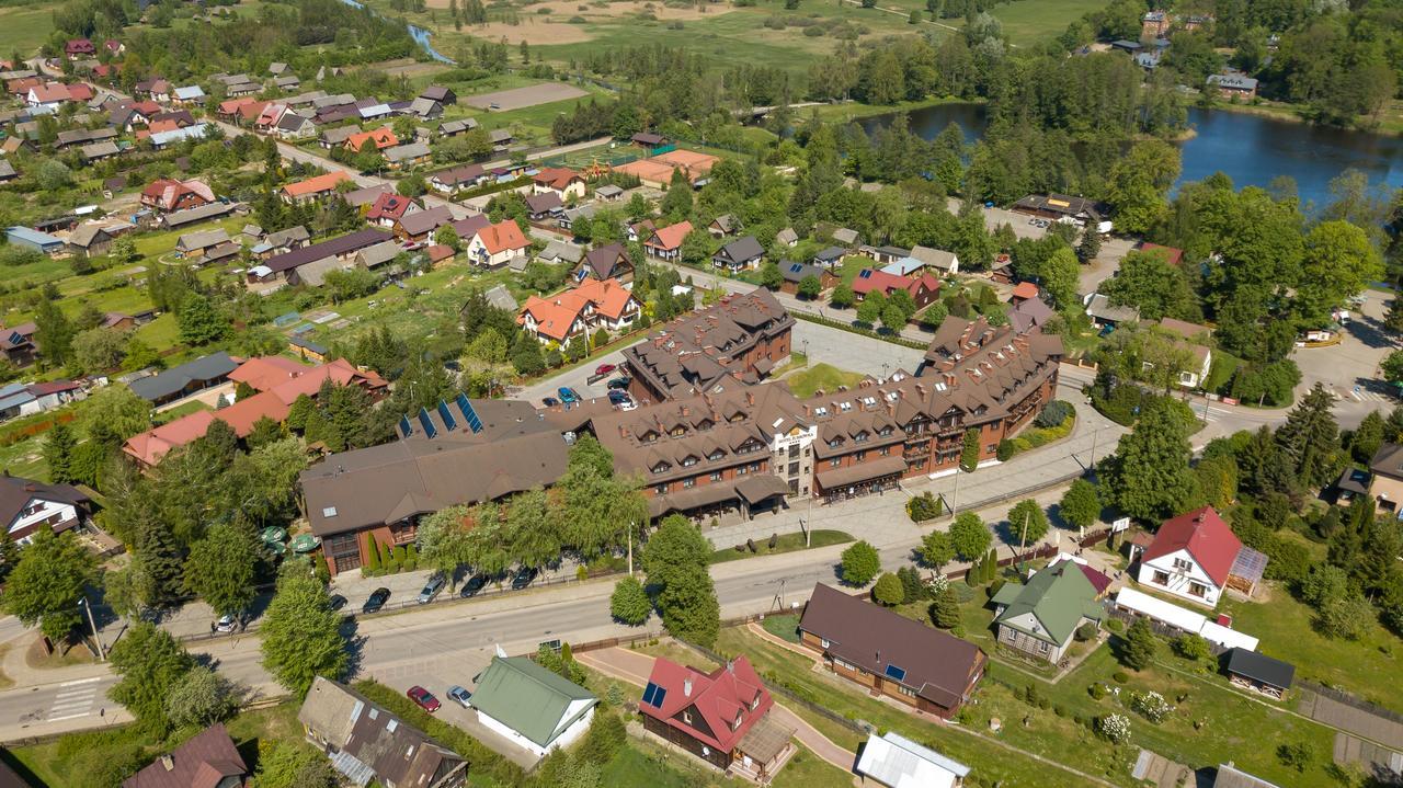 Hotel Zubrowka Spa & Wellness Bialowieza Bagian luar foto